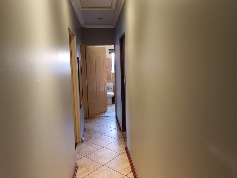 4 Bedroom Property for Sale in Vista Park Free State